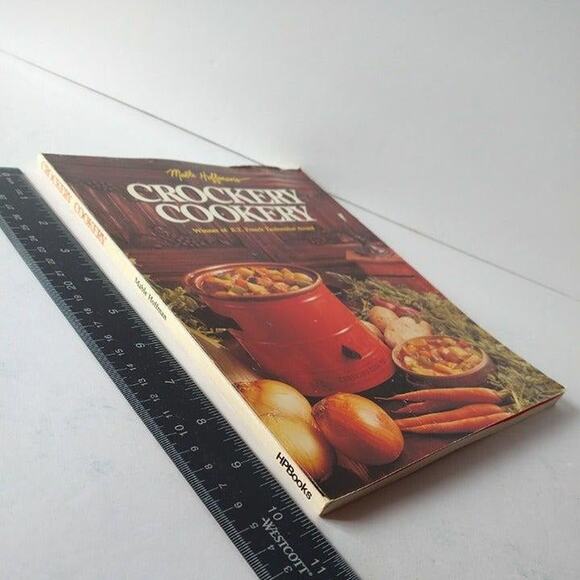 Mable Hoffman's Crockery Cooking - Softcover 1985 Cookbook - Vtg 1980s - Picture 2 of 13